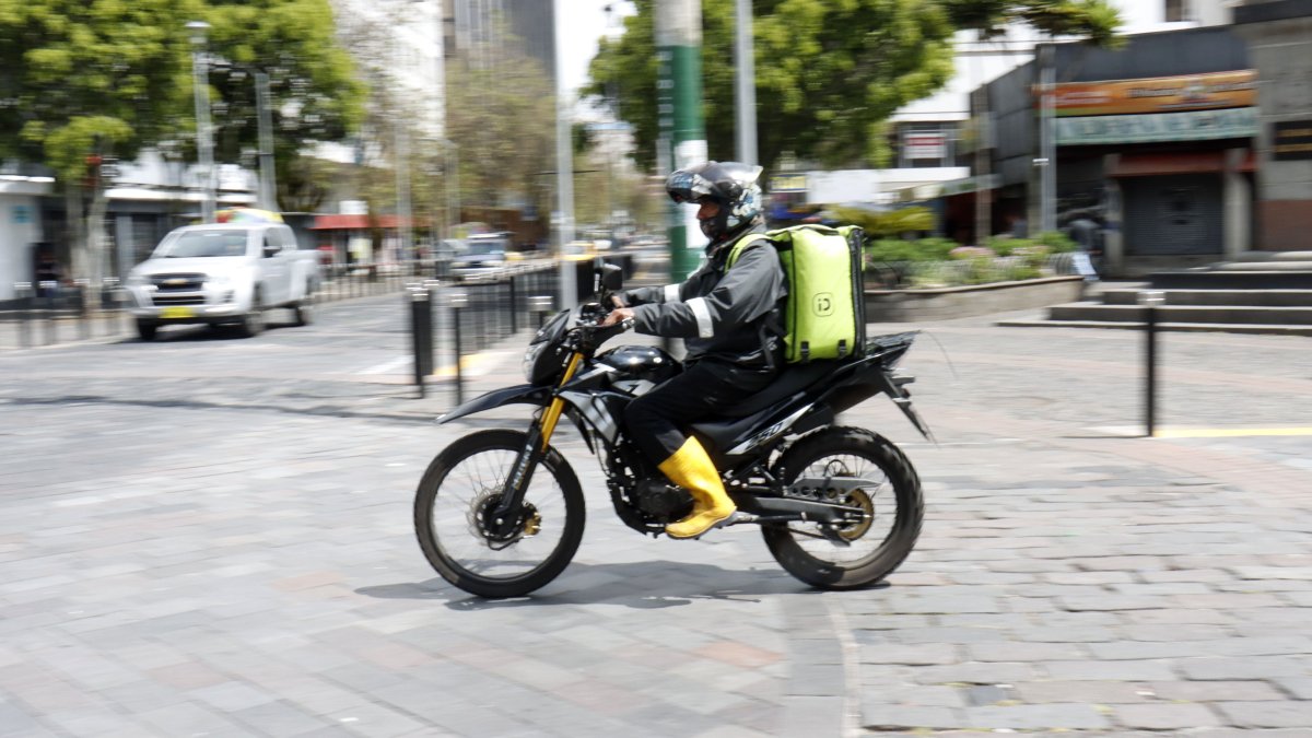 La actividad de delivery es analizada dentro de propuestas de regulación municipal.