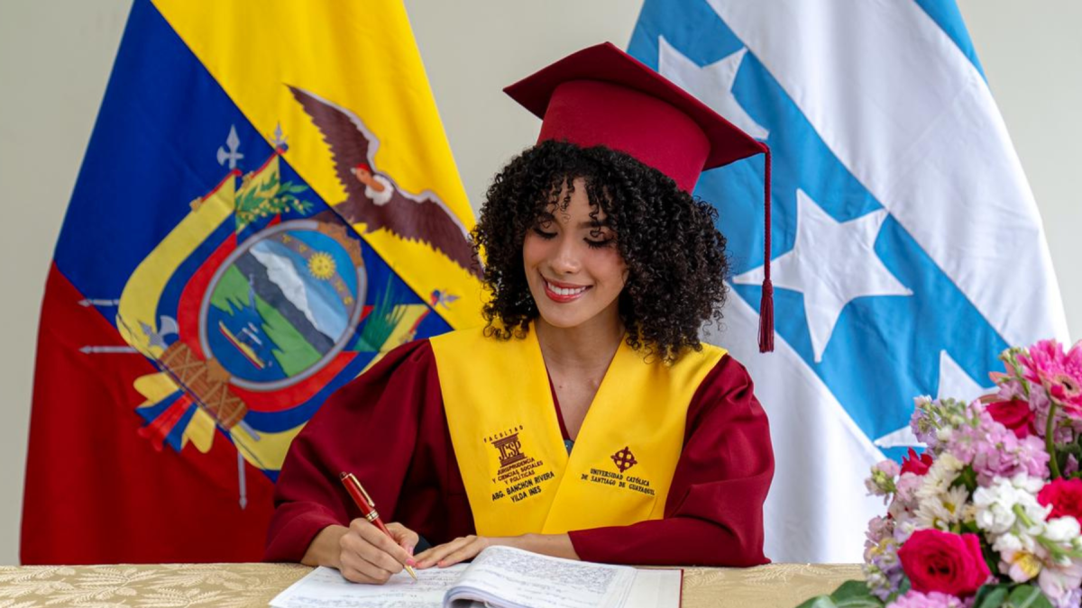 Yilda Banchón se graduó de abogada en Guayaquil.