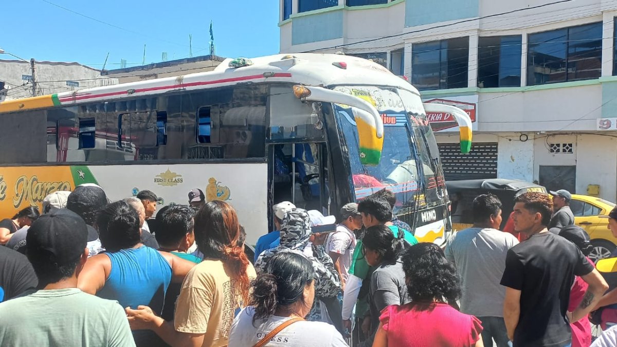 El crimen ocurrió en un bus, en Playas.