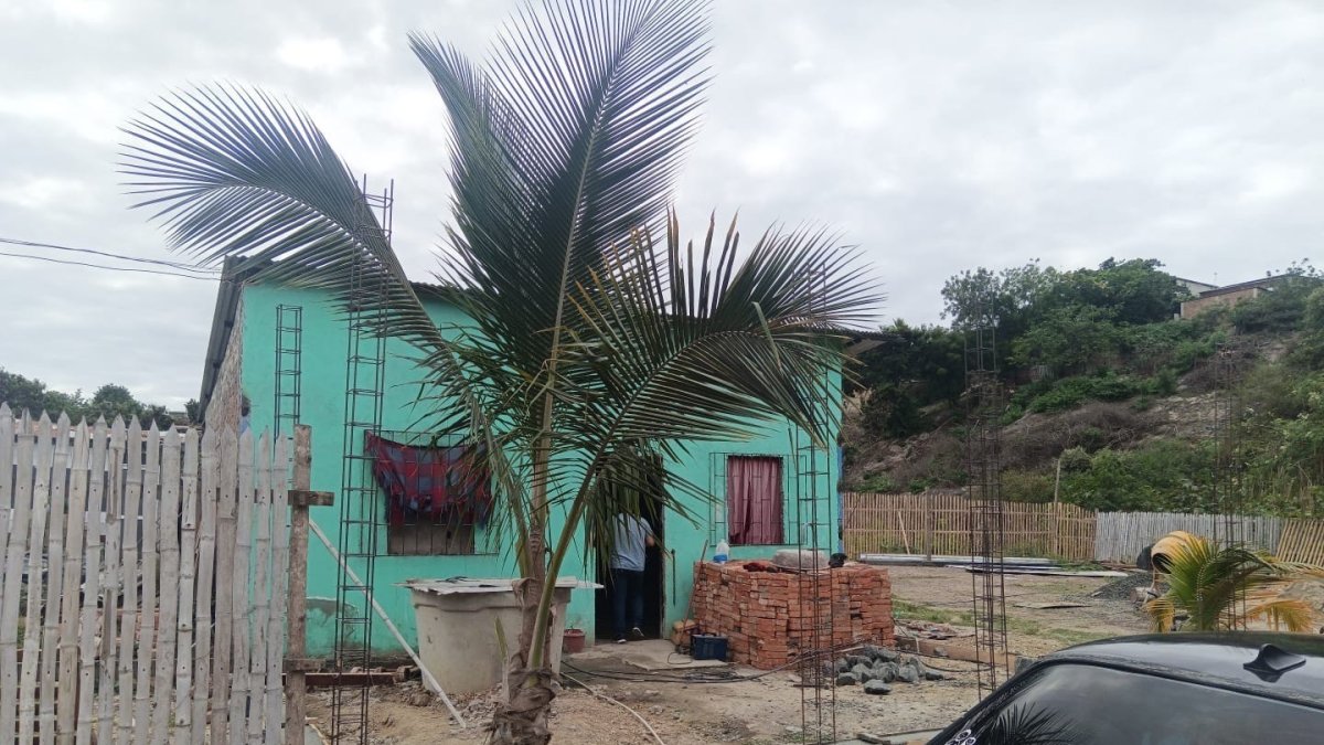 En esta vivienda asesinaron a Proscopio Ponte Cantos y allí los policías hallaron un carro que habría sido usado en el ataque a Briones.