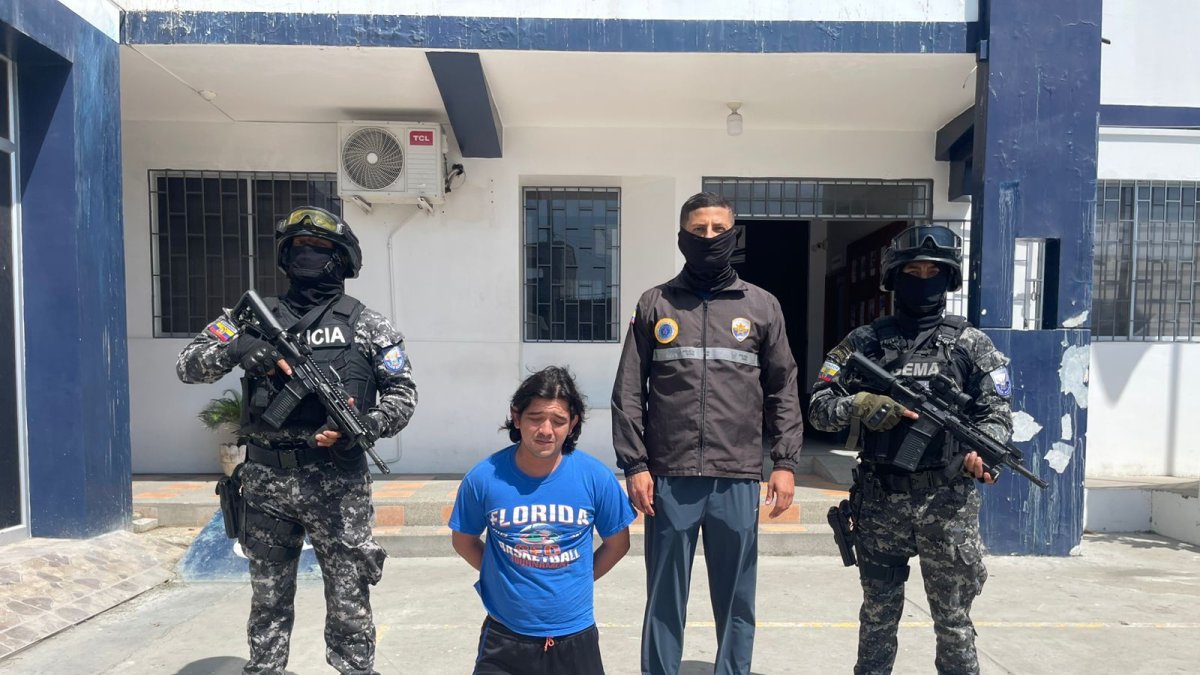 Tommy Emanuel Cisneros González fue detenido en Santa Elena.