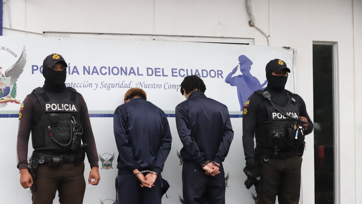 Los menores de edad tienen 17 años, según informó la Policía Nacional.