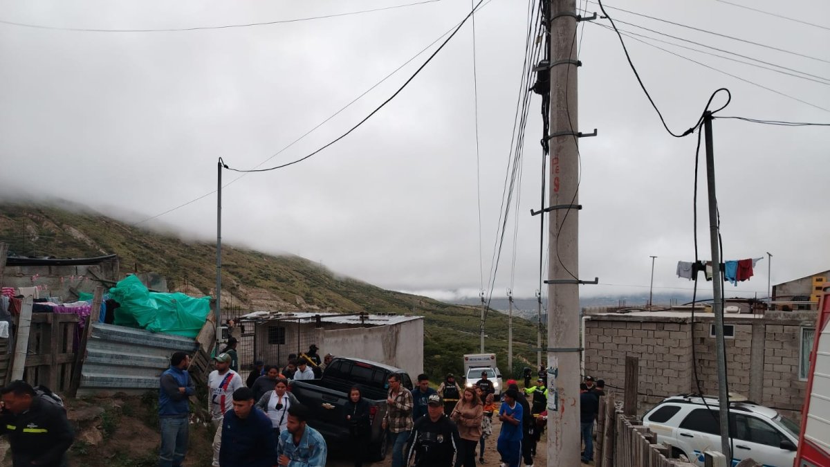 Los sicarios entraron por esta calle y mataron a los tres sujetos en Santa Anita, Oyacoto.