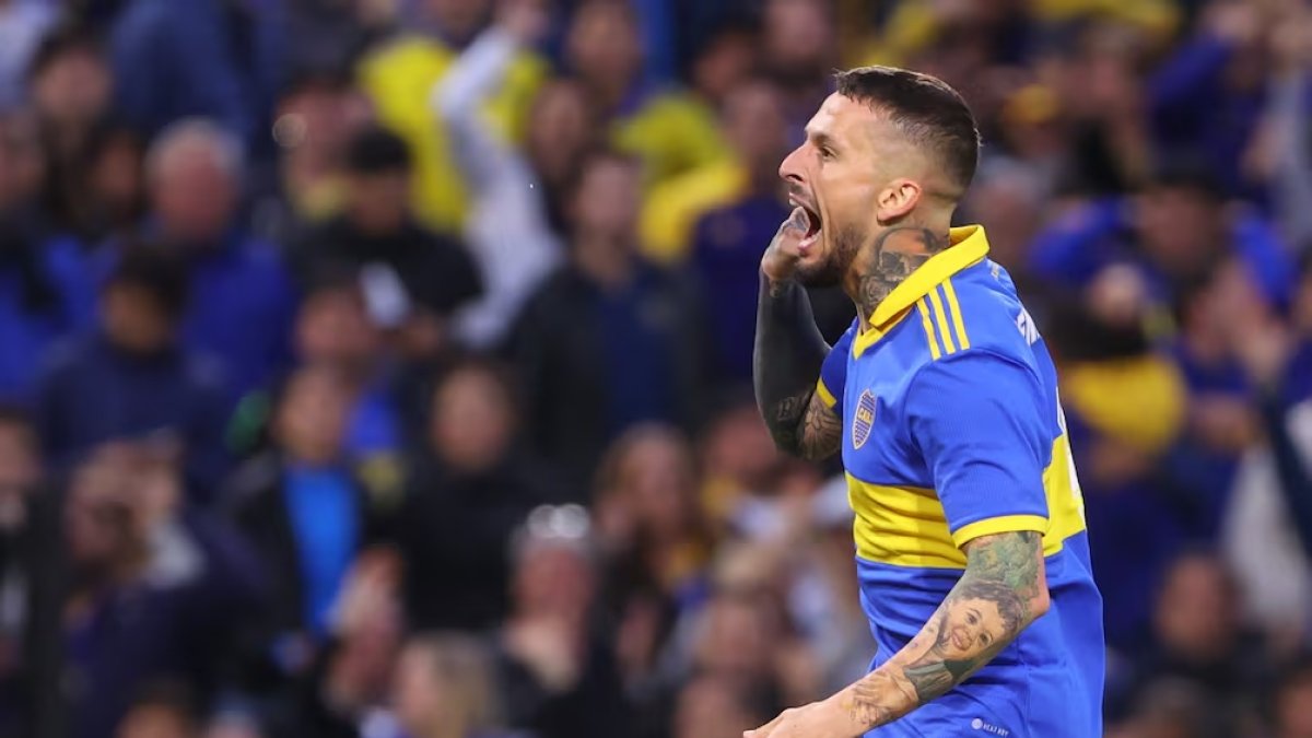 Darío Benedetto llega a Barcelona por seis meses.