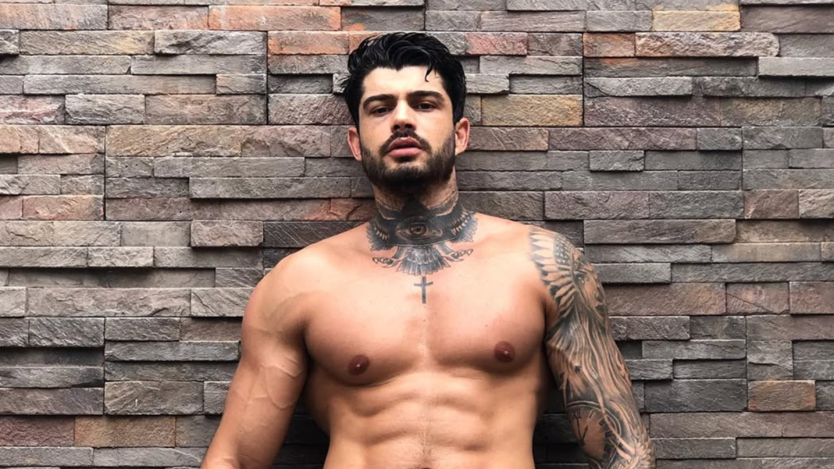 Cezar Augusto es un modelo brasileño.