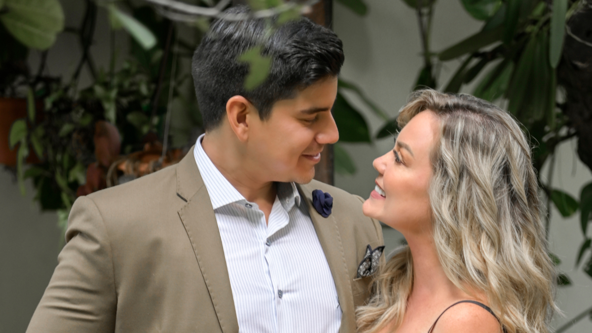 Isaac Delgado y Úrsula Strenge mantuvieron una relación de 4 años.