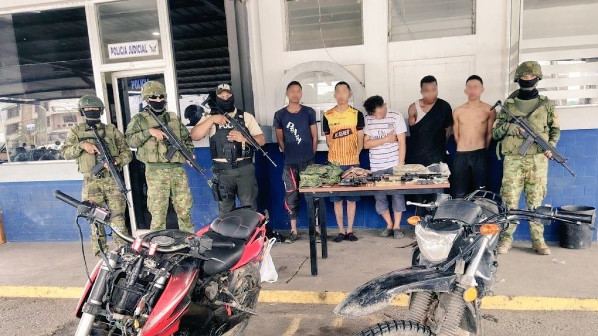El ejército capturó a tres personas consideradas objetivo de alto valor en Vinces.