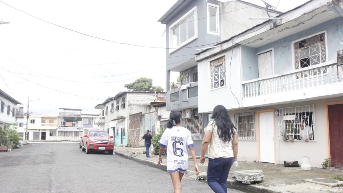 El hecho ocurrió en una calle del suburbio de Guayaquil.