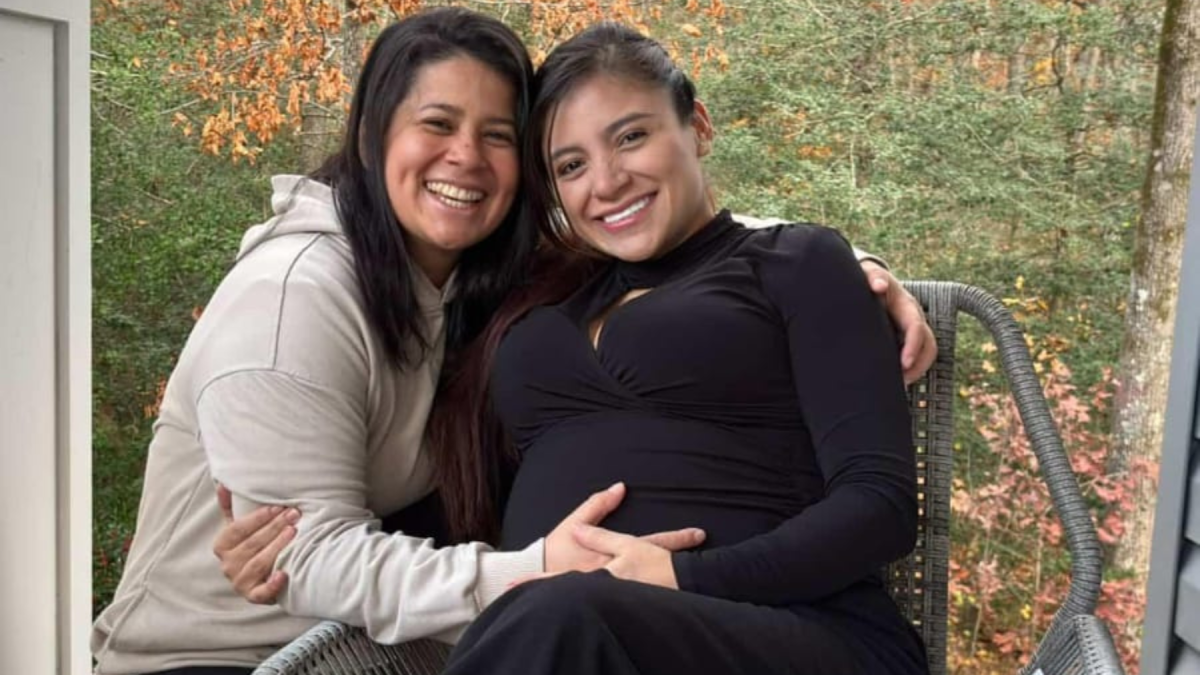 Scarlet Briones y su pareja decidieron irse a EE. UU. para brindar un mejor futuro a hijo.