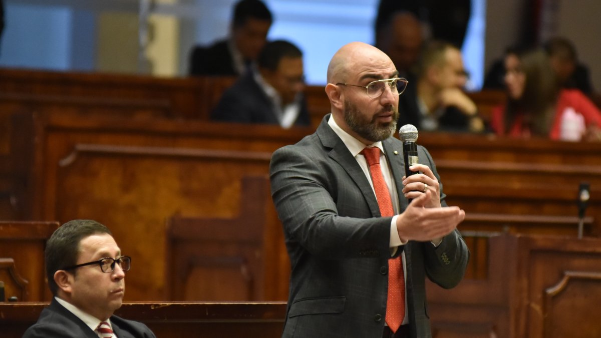 Mario Godoy ha expuesto ya su prueba ante la Comisión de Fiscalización.