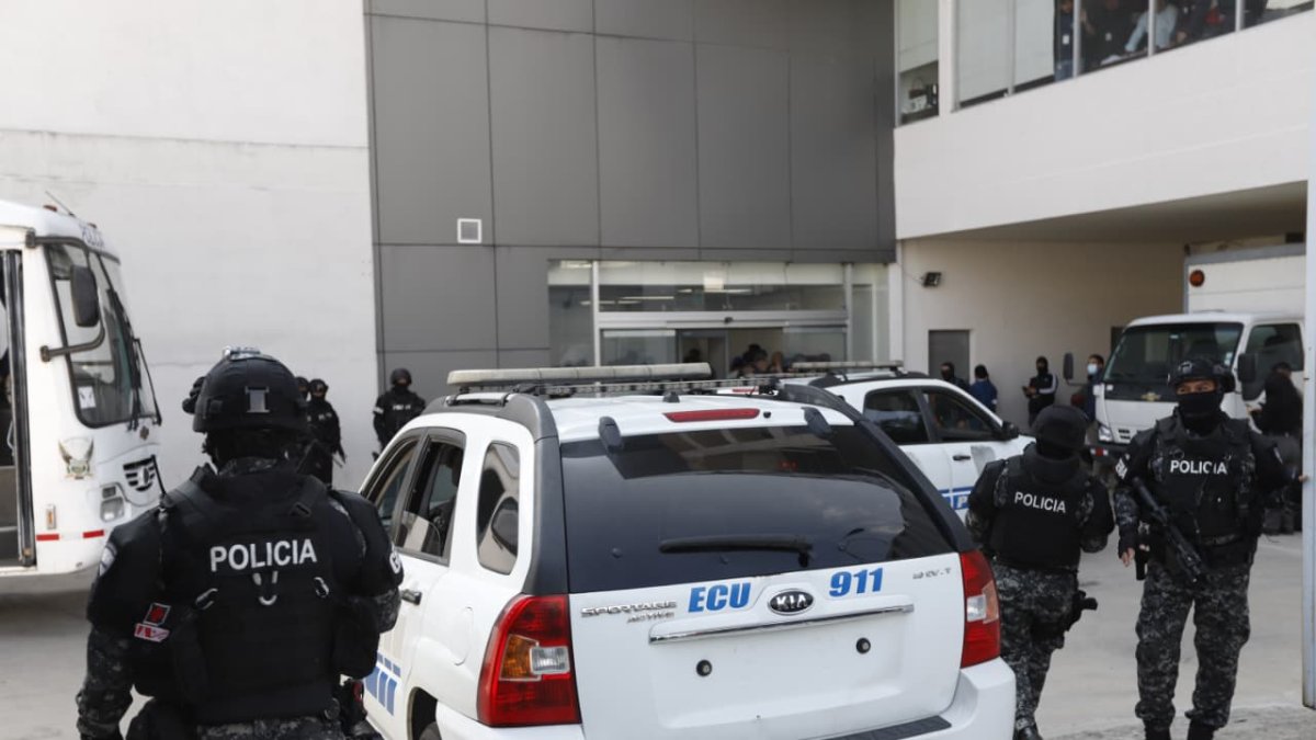 Los implicados en el caso goleada llegaron a Quito bajo extremas medidas de seguridad.