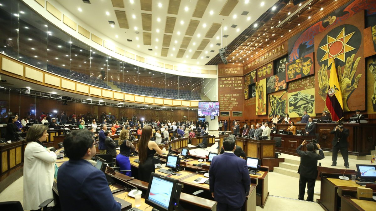 La Asamblea Nacional es una de las entidades más cuestionadas por el pueblo ecuatoriano.