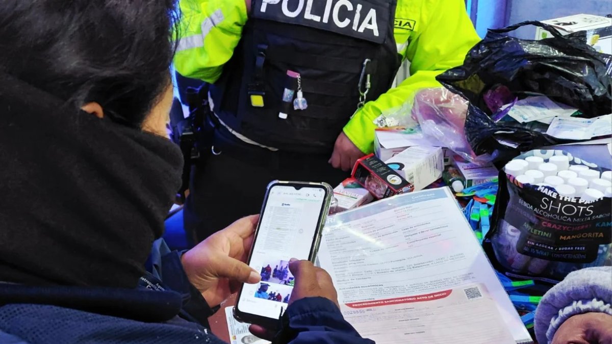 Las autoridades hallaron diversas evidencias en club gay y swinger de Solanda.