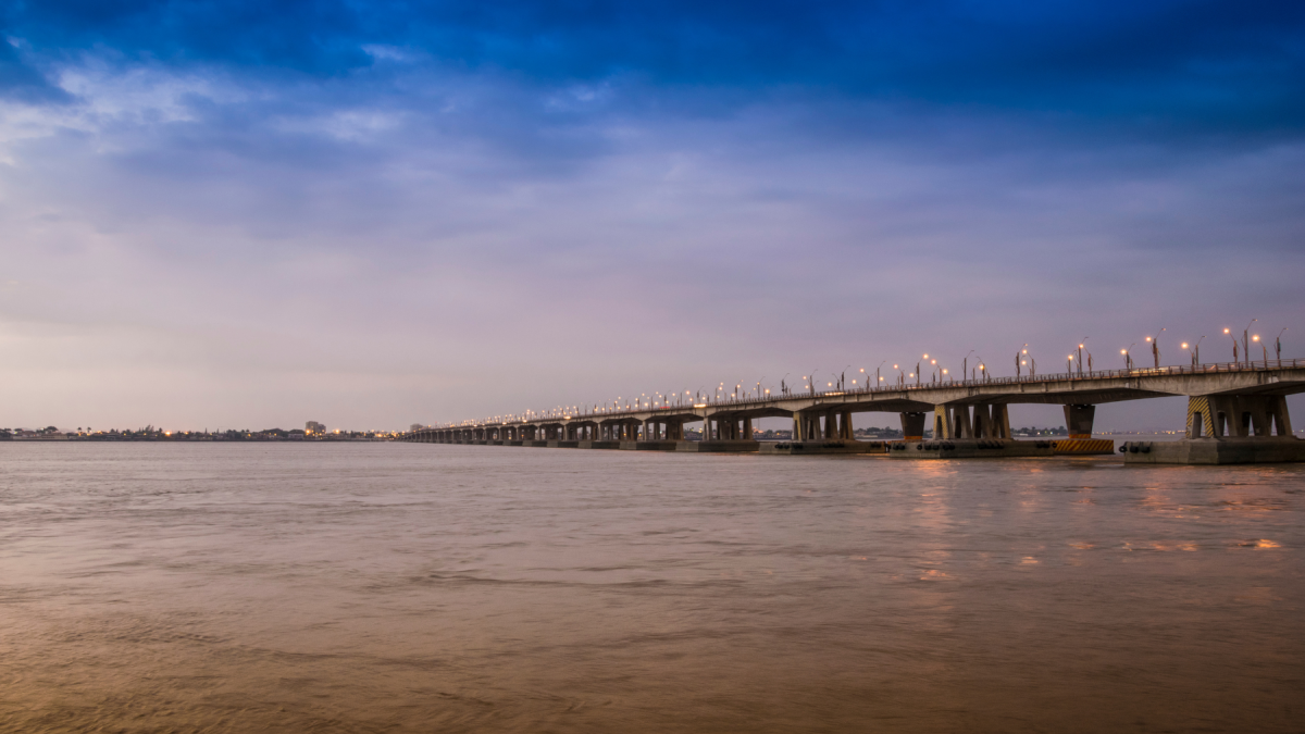 El Puente de la Unidad Nacional es una de las rutas en Guayas para salir a otras provincias.