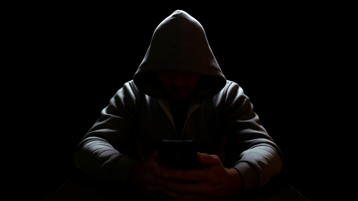 La publicación en redes sociales advierte que sus plataformas fueron hackeadas y pide a los clientes no realizar compras por ningún medio.