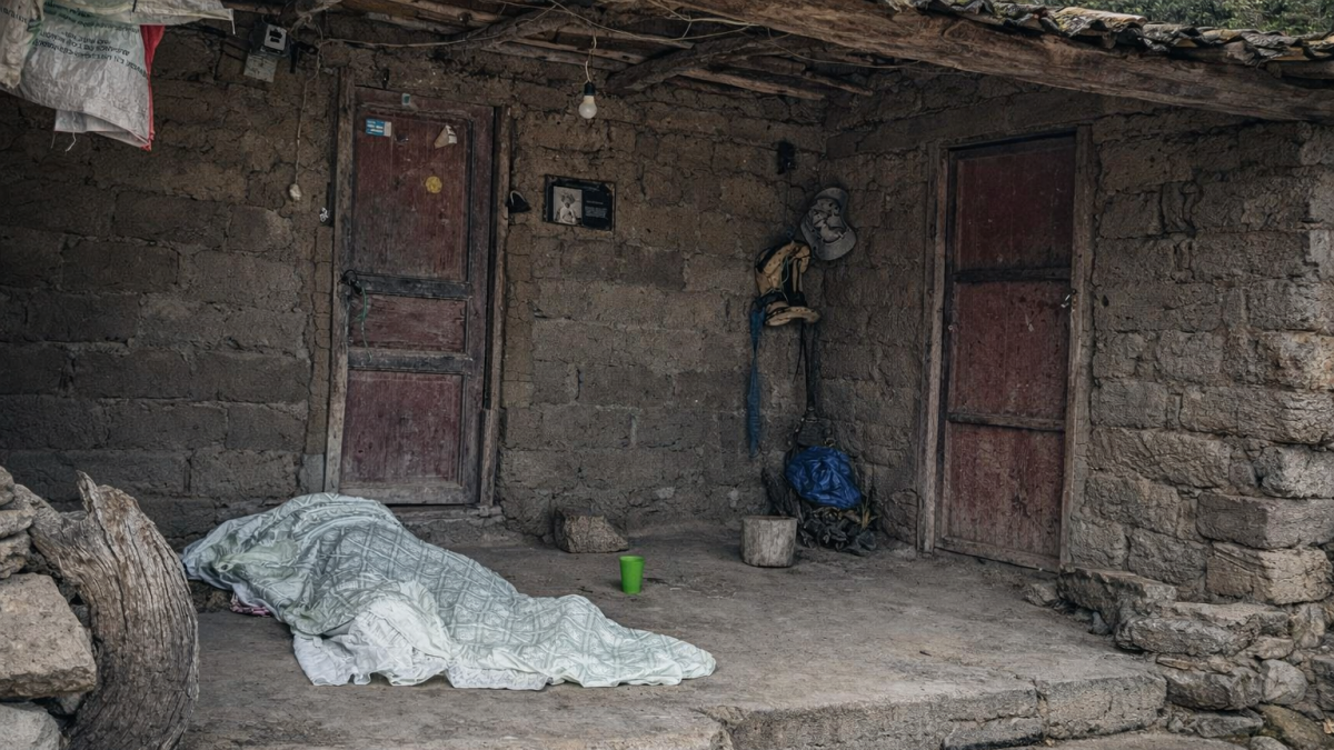 Vivienda en la parroquia Sacapalca donde ocurrió el presunto envenenamiento que dejó una mujer fallecida y una niña hospitalizada.