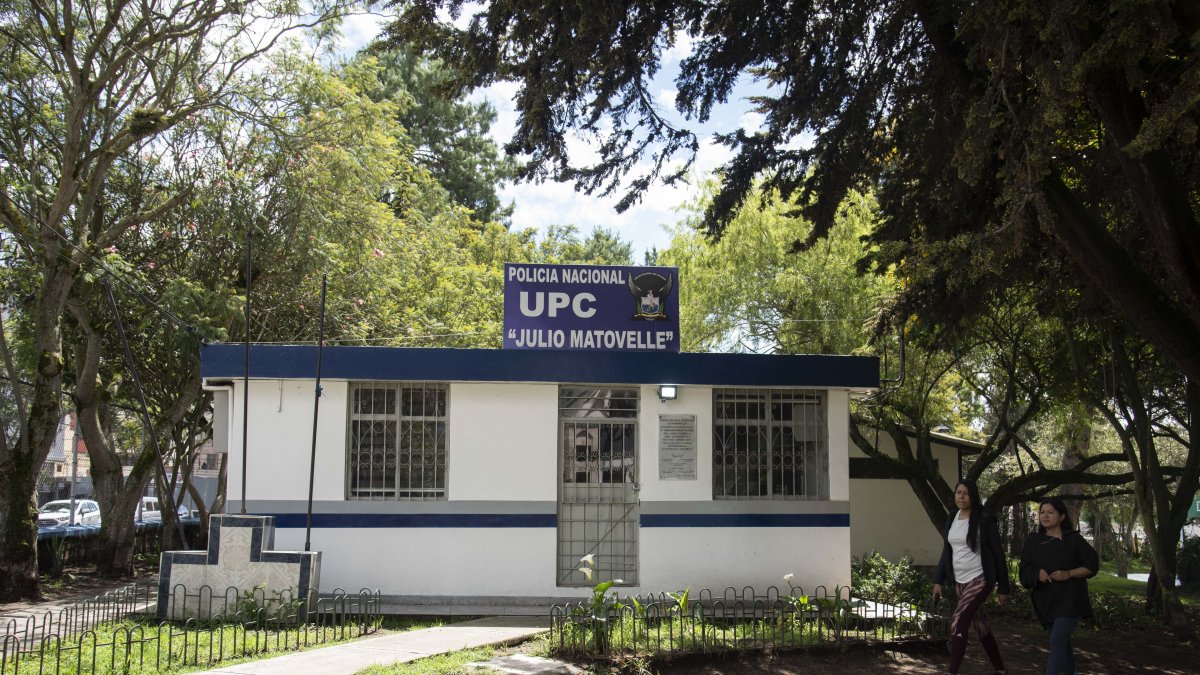 La Unidad de Policía Comunitaria del parque Julio Matovelle está cerrada, luego del suceso ocurrido durante el feriado.