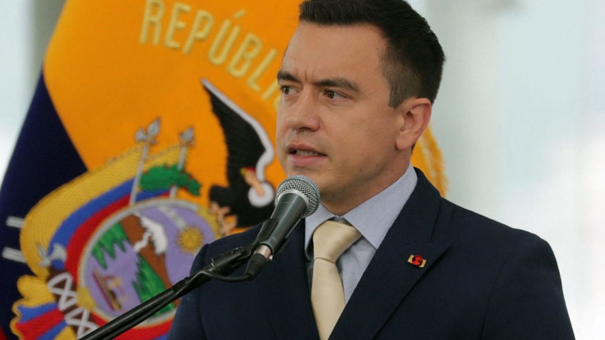 El presidente Daniel Noboa anunció la reducción del interés del crédito Violeta.