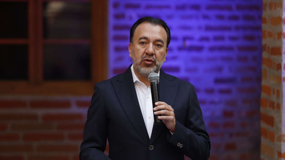 Pabel Muñoz anunció que sería candidato en 2027.