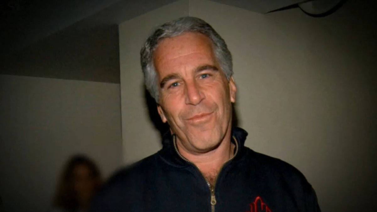 Jeffrey Epstein falleció el 10 de agosto de 2019 en el Metropolitan Correctional Center, Nueva York.