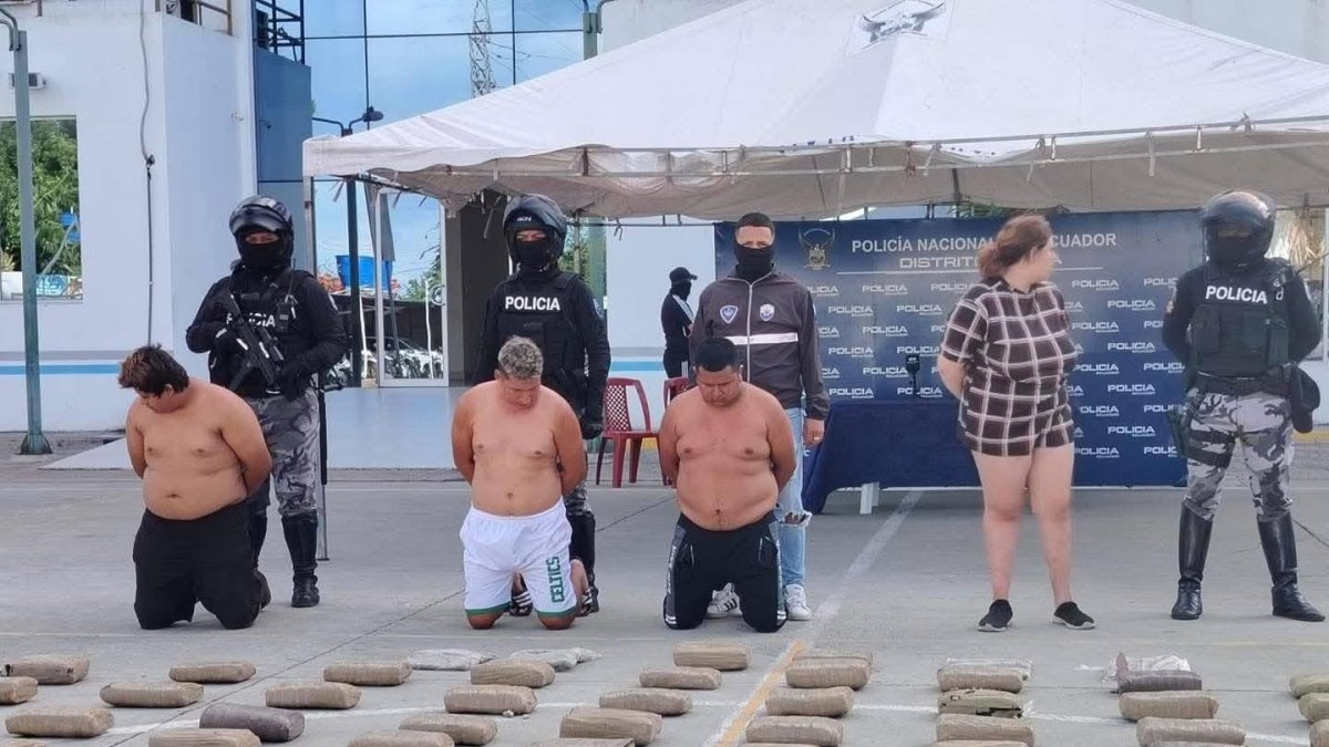 La Policía señala a cuatro personas por transportar sustancias con fachadas de delivery