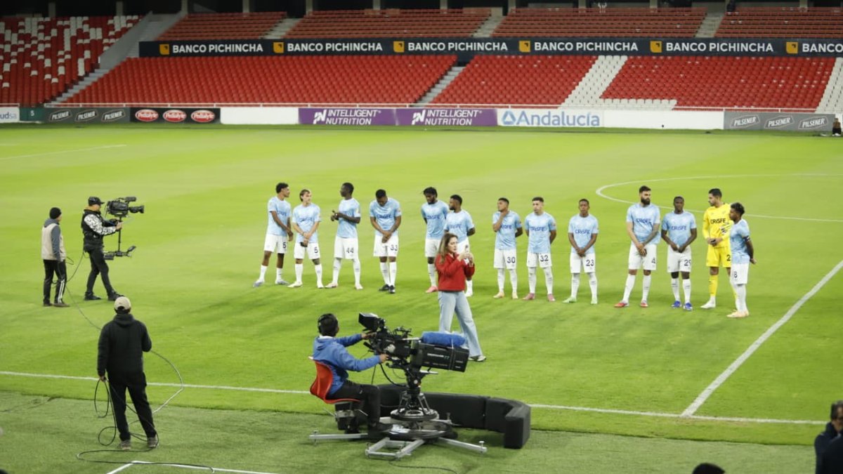 Universidad Católica se presentó a partido con Emelec, pese a disposición de LigaPro.