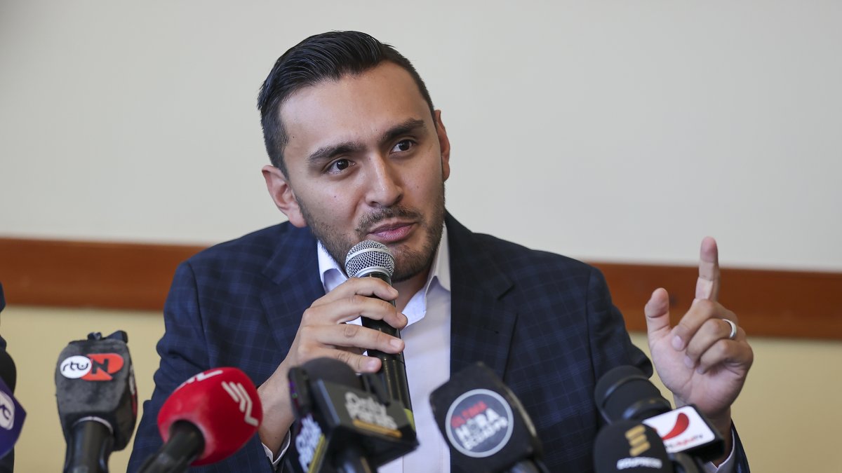 Sebastián Barreiro, hijo de la exvicepresidenta de Ecuador, Verónica Abad.