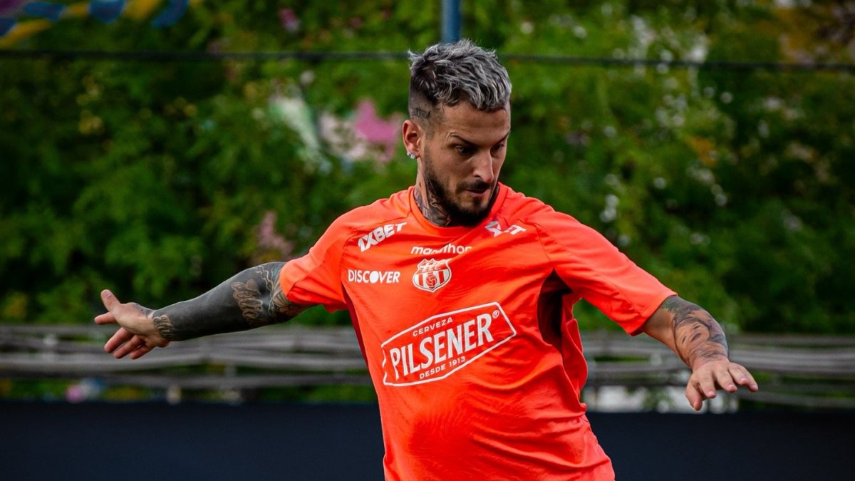 Darío Benedetto, la carta de gol de Barcelona en Copa Libertadores.