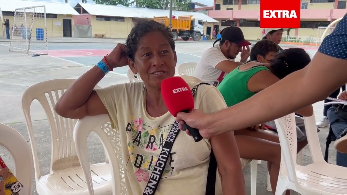 En el cantón Milagro, provincia del Guayas, varias zonas siguen anegadas tras las lluvias. Más de 300 damnificados están en un albergue temporal, mientras el agua alcanza niveles de hasta la cintura en algunos barrios del sur de la ciudad.