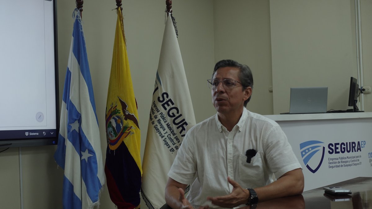 Álex Anchundia, gerente general de Segura EP, no descartó una eventual candidatura a la Alcaldía de Guayaquil.