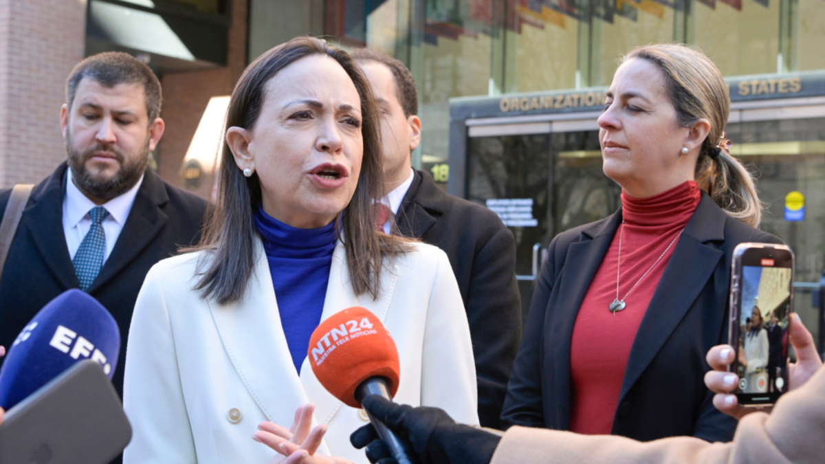 La líder venezolana María Corina Machado precisó que ahora los venezolanos tienen una gran tarea, dentro y fuera