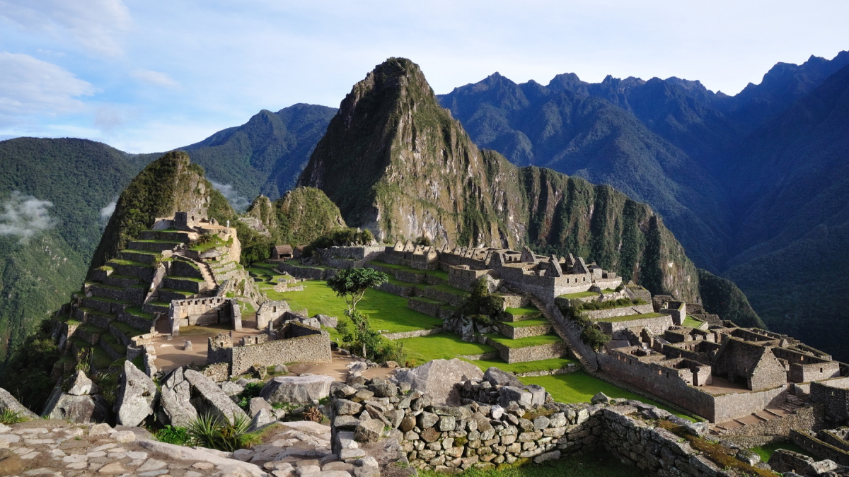 Machu Picchu, en Perú, vuelve a tener sus rutas abiertas.