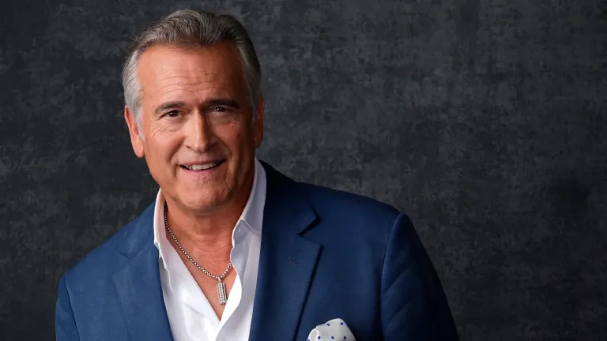 Bruce Campbell, ícono del terror por su papel en Evil Dead, anunció que enfrenta un cáncer tratable y pausará sus actividades públicas para enfocarse en su recuperación