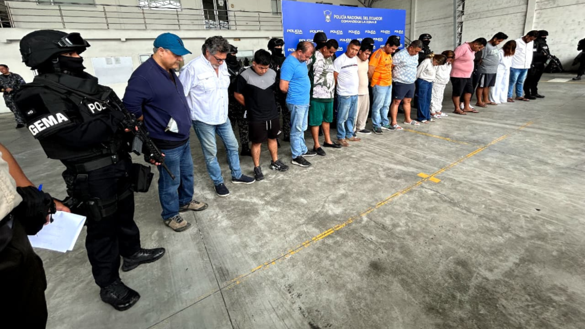 Operativo policial dejó 16 detenidos en tres provincias del país.