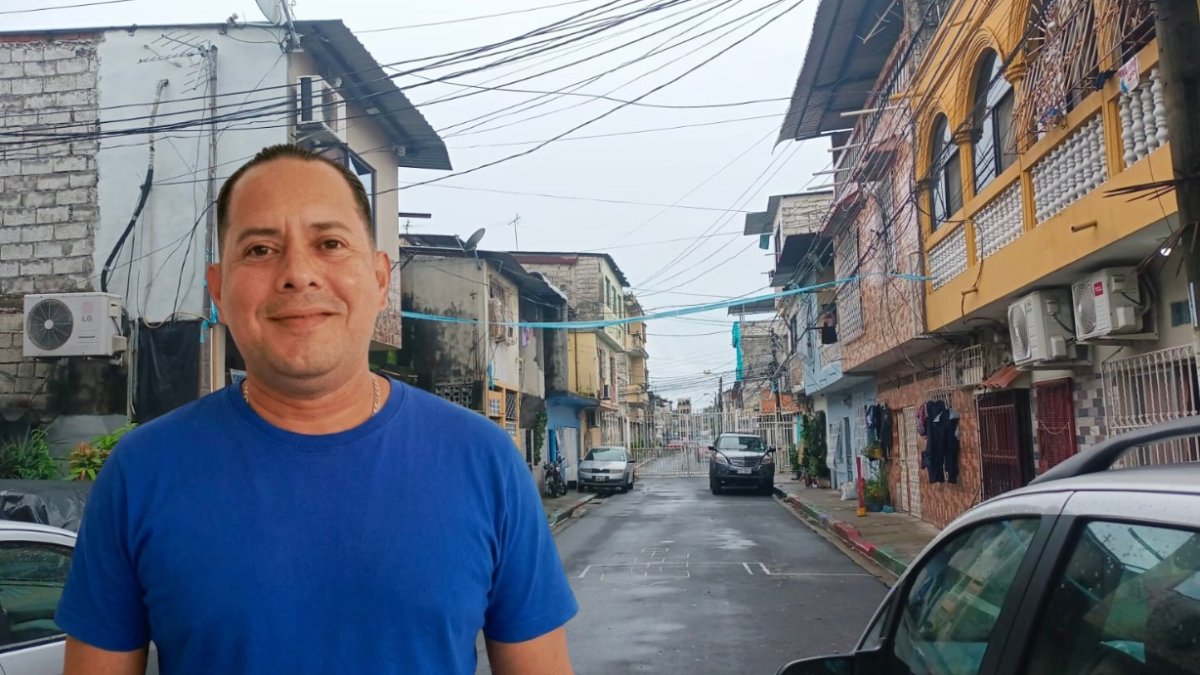 Carlos Christian Maruri Torres estaba sentado en el asiento del conductor de su vehículo cuando le dispararon. Se dirigía a su lugar de trabajo.