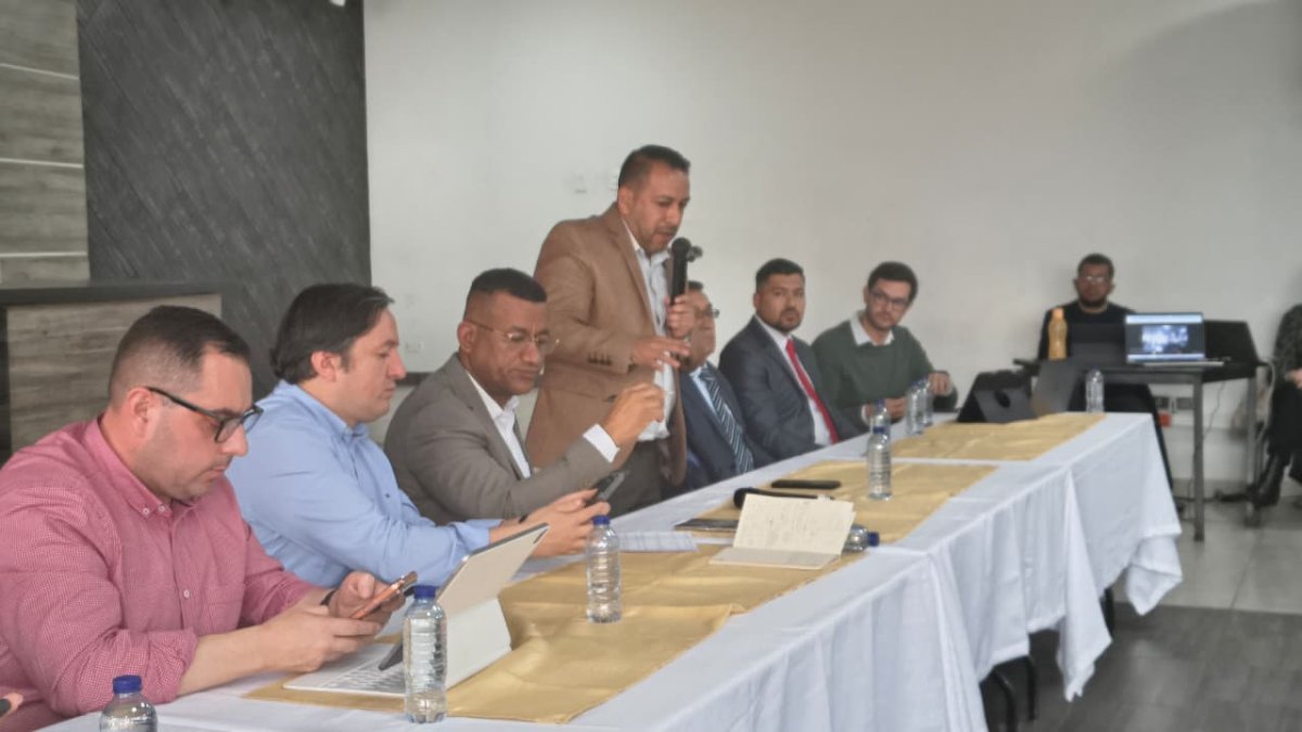 El presidente de la Cámara de Comercio de Ipiales Iván Flores comentó sobre la reunión