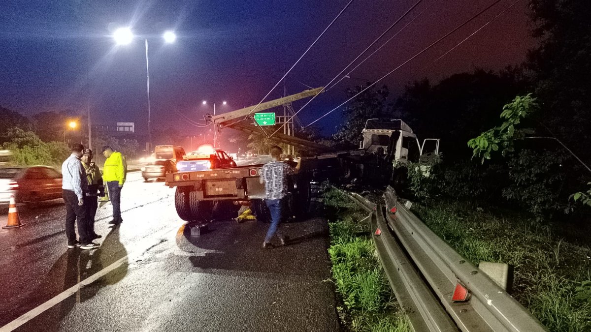 Así quedó el lugar tras el percance.