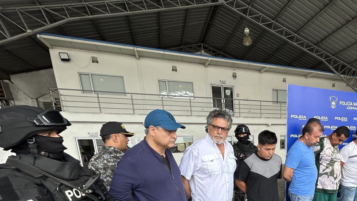 Los detenidos fueron presentados en Guayaquil por el ministerio del Interior y la Fiscalía.