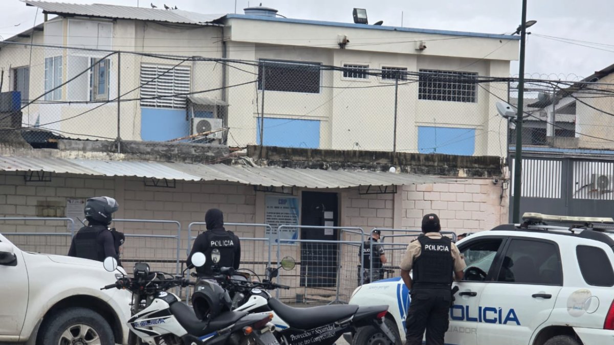 La explosión generó alarma en los alrededores de la cárcel de Machala que está ubicada en el centro de la ciudad.