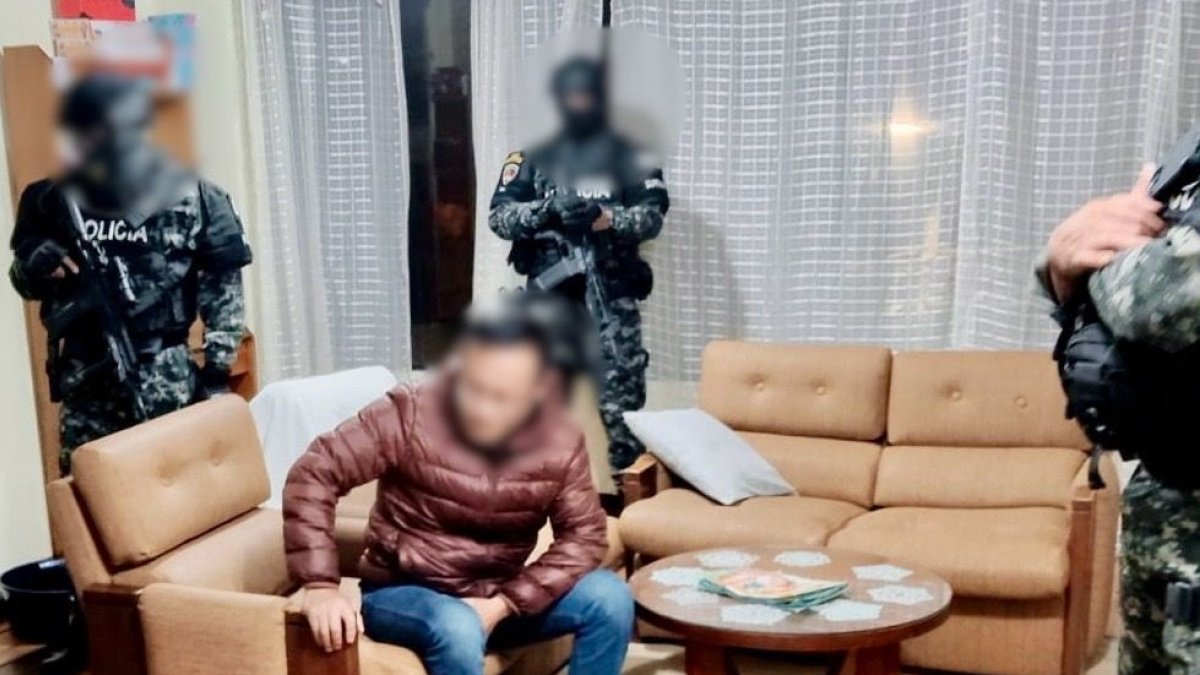 Tres ecuatorianos y tres extranjeros fueron detenidos.