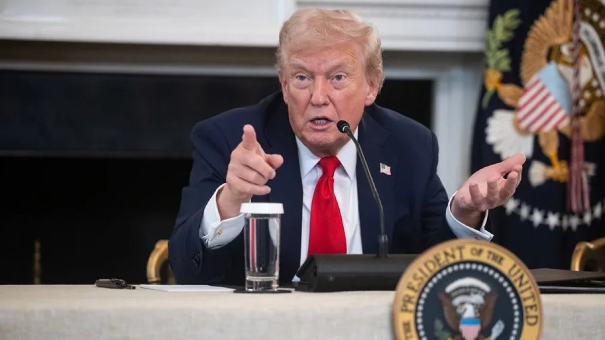 Donald Trump dijo que Washington no planea atacar por tierra.