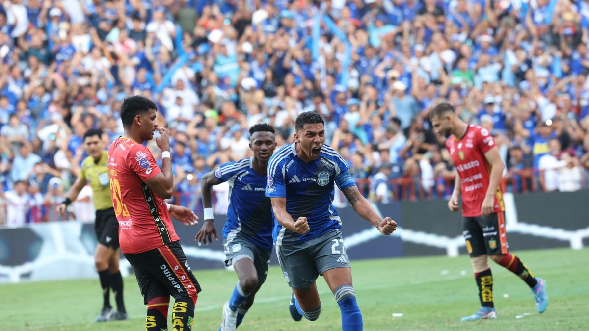 Luis Fernando León liderará la defensa de Emelec.