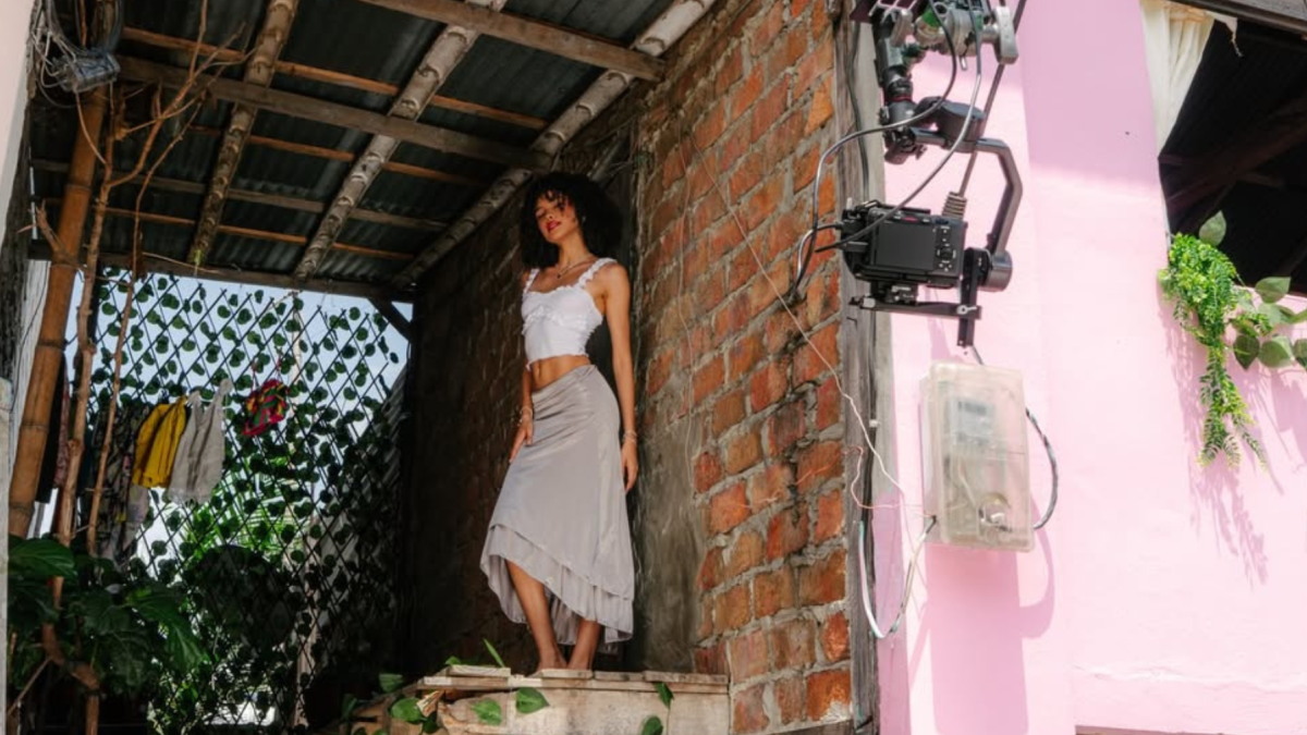 Yilda Banchón responde con valentía al 'hate' tras el lanzamiento de su salsa 'Completito tú'