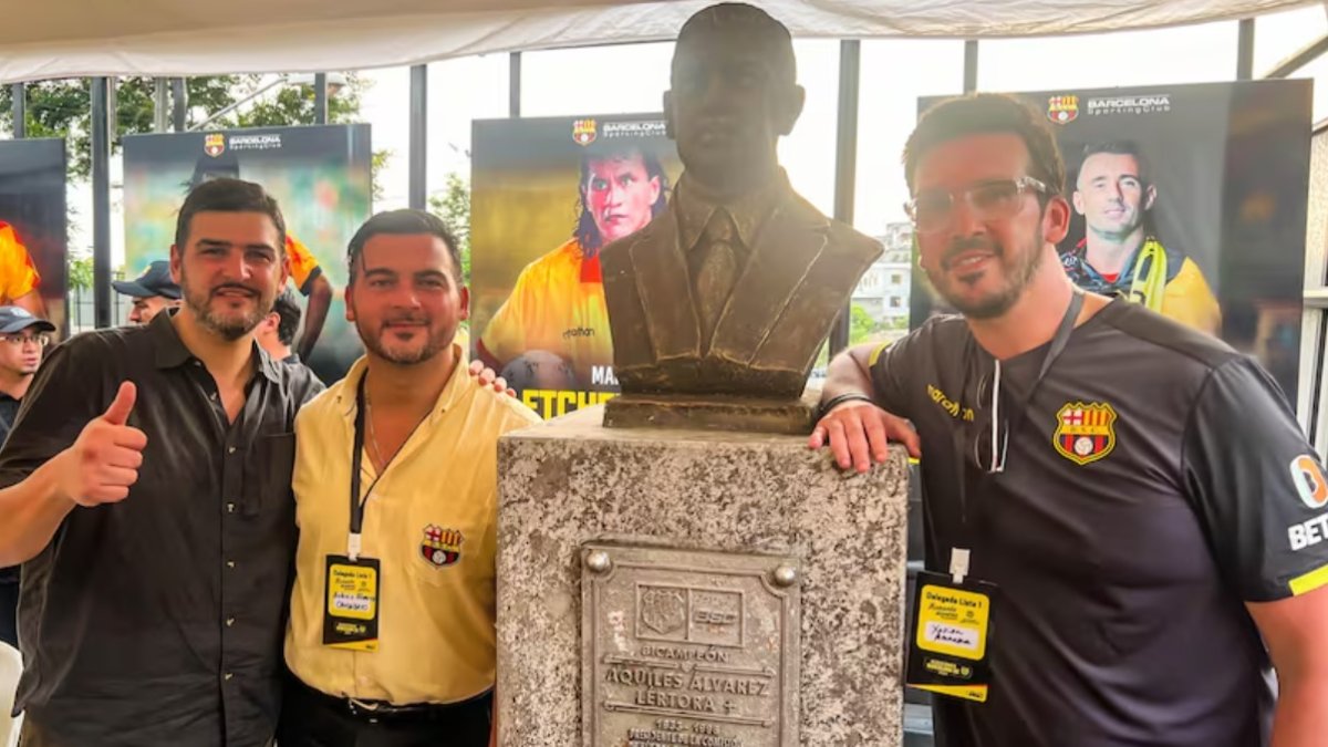 hermanos Alvarez Henriques: Aquiles (I), Antonio y Xavier.