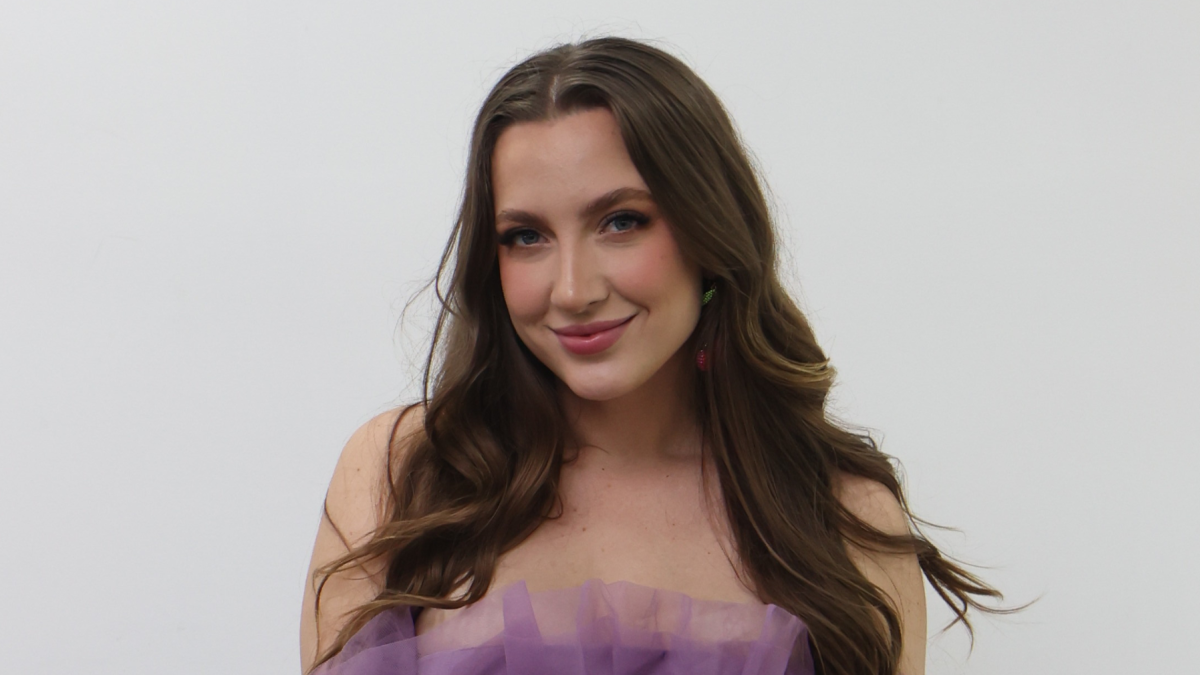 Valentina de Abreu es una actriz nacida en Venezuela, y que vivió durante más de 6 años en Ecuador, país donde cultivó seguidores.