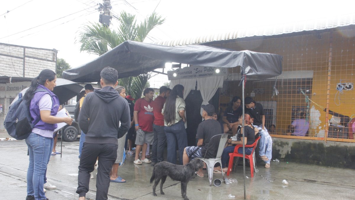 Este jueves, el pequeño fue velado en su vivienda.