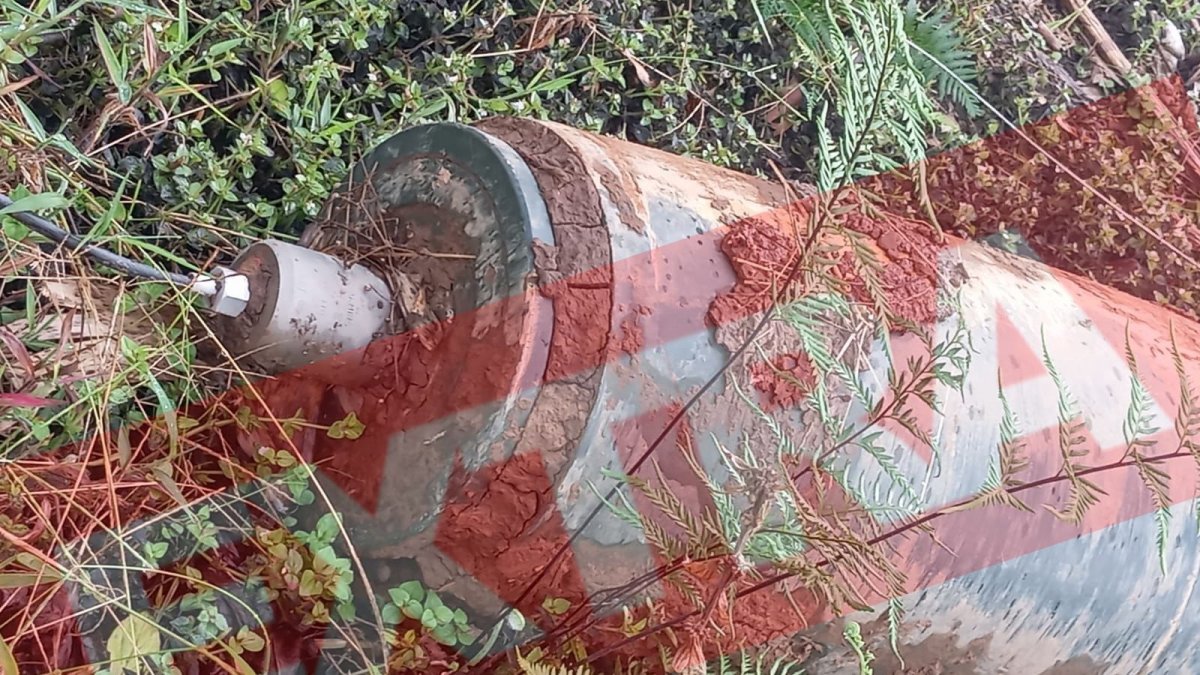 Una familia campesina, en la frontera de Ecuador y Colombia, fue la que alertó sobre el artefacto explosivo que está siendo investigado.