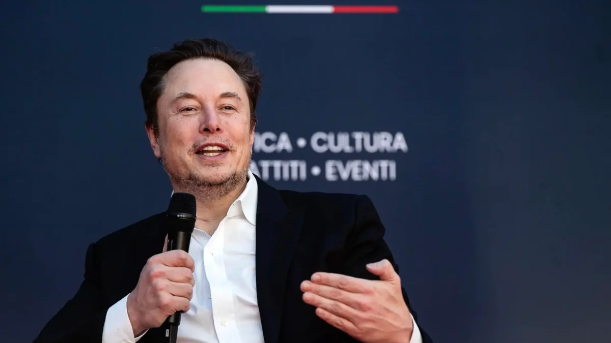 Elon Musk sigue ocupando el primer puesto del ranking de Forbes
