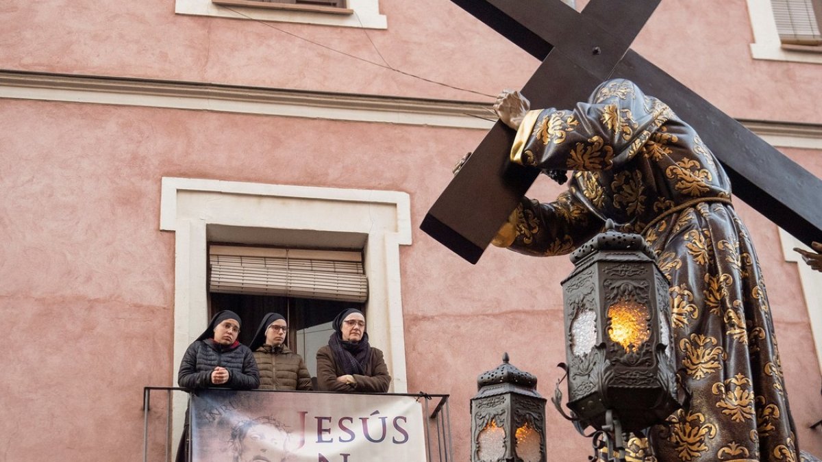 Las imágenes religiosas que recorren las calles, conocidas como 