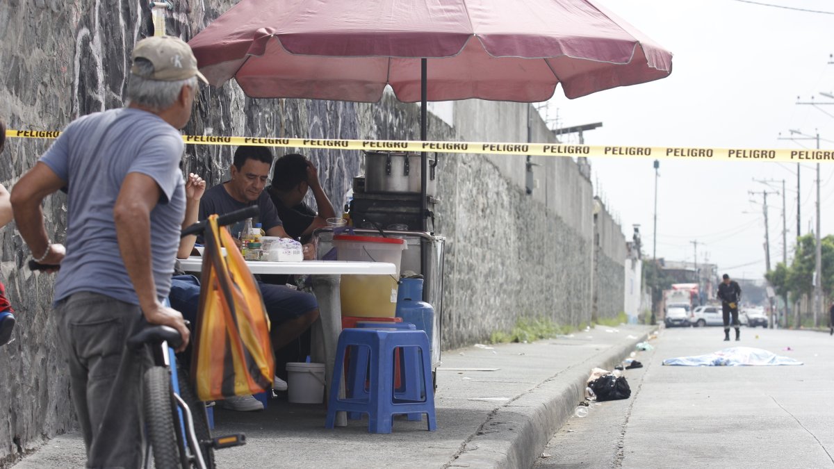 Javier Marín Machado fue asesinado a tiros la mañana del lunes en Los Vergeles.